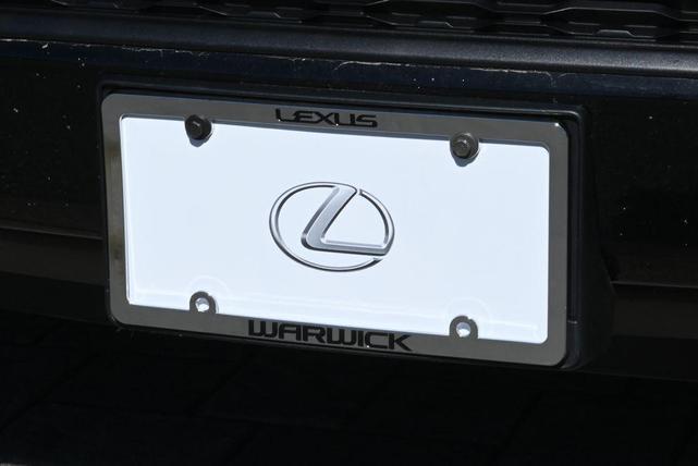 Photo of 2021 Diamond Black Crystal Pearlcoat RAM 1500