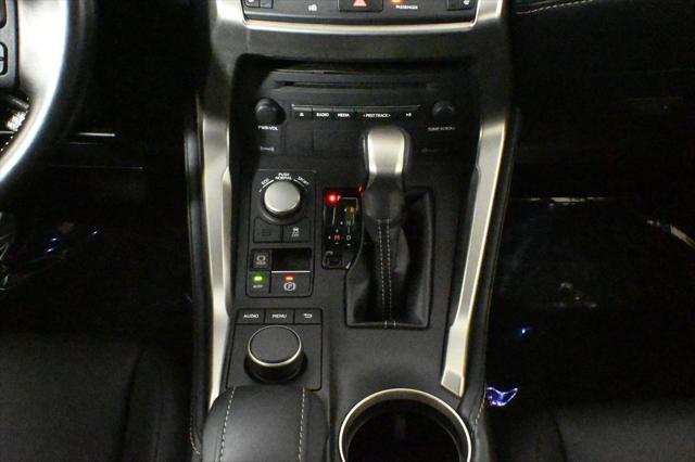 Photo of 2017 Atomic Silver Lexus NX 200t