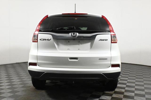 Photo of 2016 White Diamond Pearl Honda CR-V