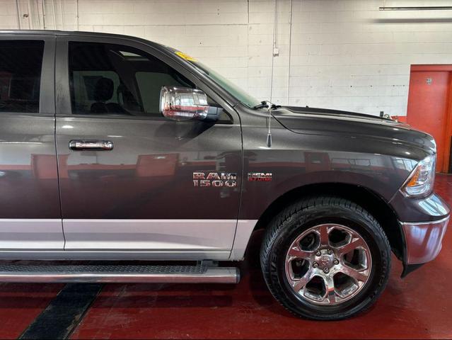 Photo of 2016 Granite Crystal Metallic RAM 1500