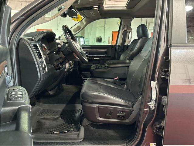 Photo of 2016 Granite Crystal Metallic RAM 1500