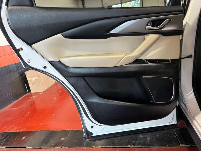 Photo of 2018 Snowflake White Pearl Mica Mazda CX-9