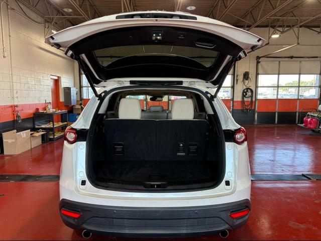 Photo of 2018 Snowflake White Pearl Mica Mazda CX-9