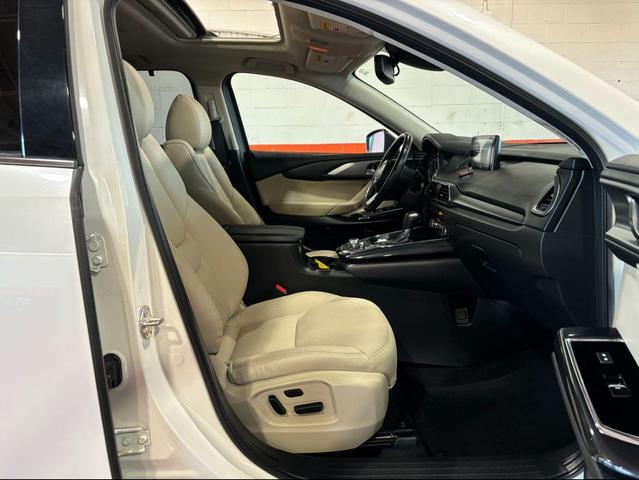 Photo of 2018 Snowflake White Pearl Mica Mazda CX-9