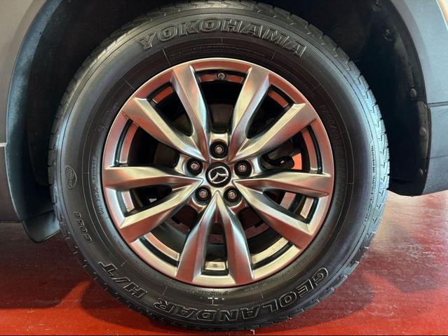 Photo of 2018 Snowflake White Pearl Mica Mazda CX-9