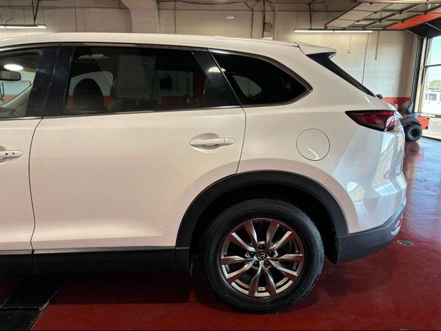 Photo of 2018 Snowflake White Pearl Mica Mazda CX-9