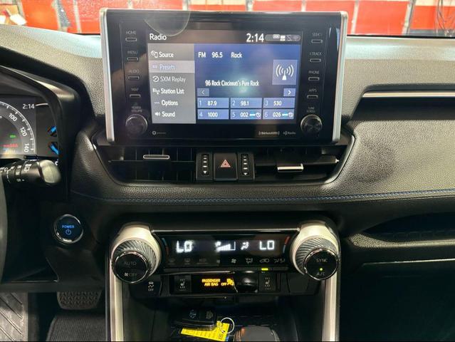 Photo of 2020 Silver Sky Metallic w/Midnight Black Roof Toyota RAV4 Hybrid