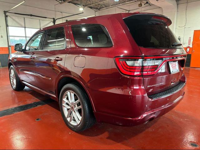 Photo of 2022 Octane Red Pearlcoat Dodge Durango