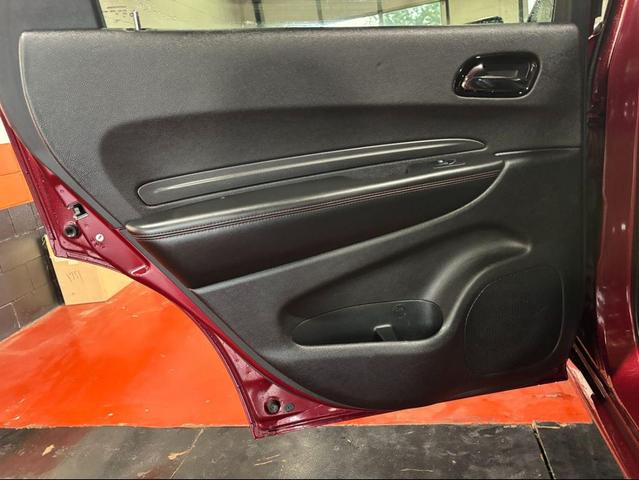 Photo of 2022 Octane Red Pearlcoat Dodge Durango