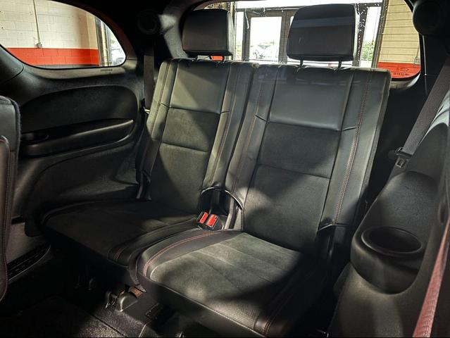 Photo of 2022 Octane Red Pearlcoat Dodge Durango