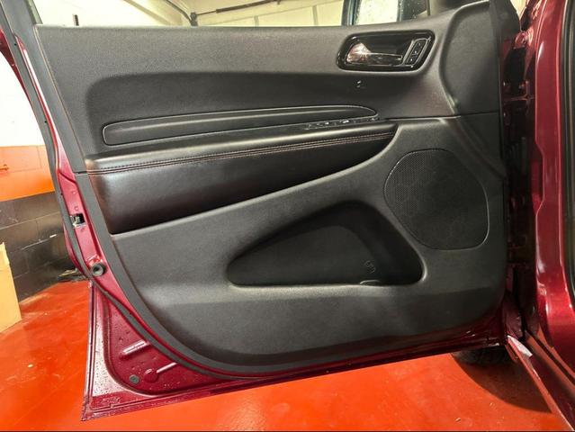 Photo of 2022 Octane Red Pearlcoat Dodge Durango