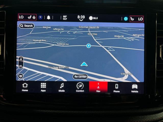 Photo of 2022 Octane Red Pearlcoat Dodge Durango