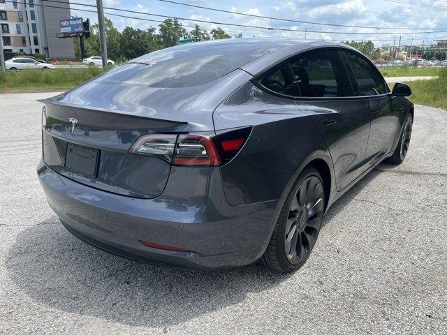 Photo of 2022 Gray Tesla Model 3