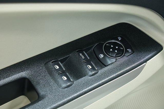 Photo of 2022 Diamond White Ford EcoSport