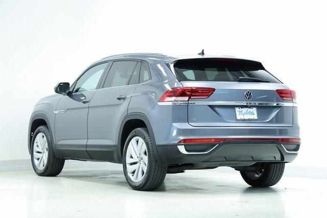 Photo of 2021 Platinum Gray Metallic Volkswagen Atlas Cross Sport