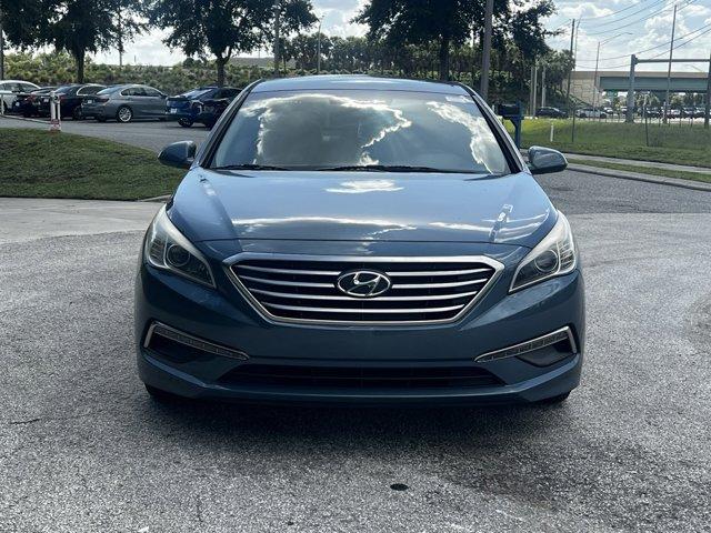 Photo of 2015 Nouveau Blue Hyundai SONATA