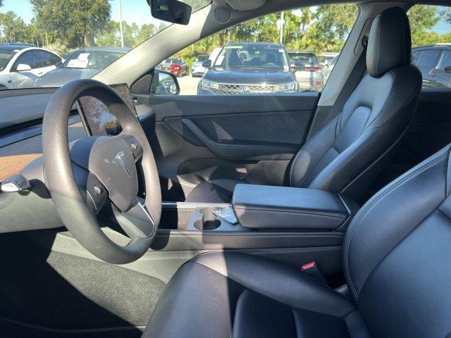 Photo of 2022 Midnight Silver Metallic Tesla Model Y