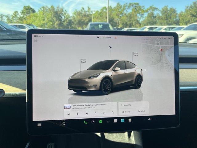 Photo of 2022 Midnight Silver Metallic Tesla Model Y
