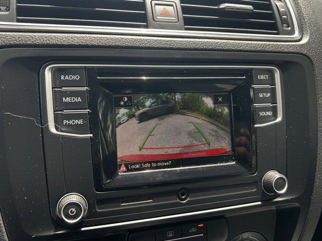 Photo of 2017 Cardinal Red Metallic Volkswagen Jetta