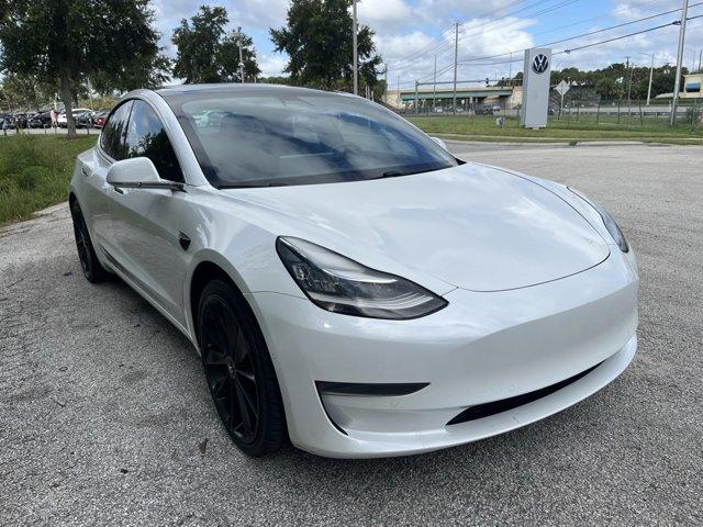 Photo of 2020 White Tesla Model 3