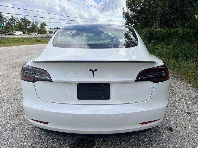 Photo of 2020 White Tesla Model 3