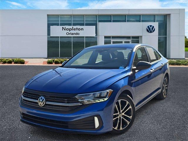 Photo of 2024 Rising Blue Metallic Volkswagen Jetta