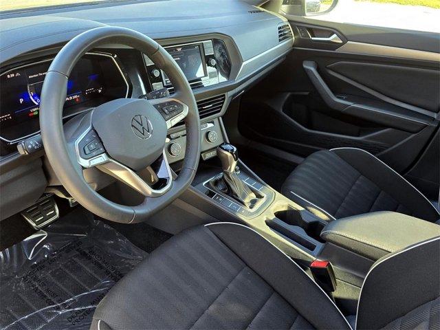 Photo of 2024 Rising Blue Metallic Volkswagen Jetta
