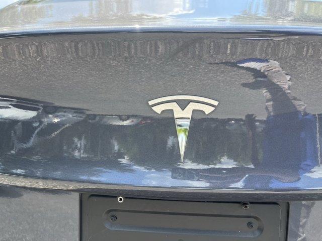 Photo of 2023 Midnight Silver Metallic Tesla Model 3
