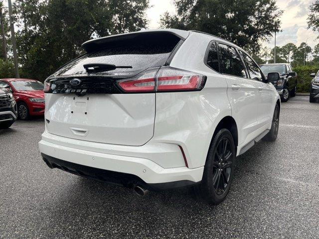 Photo of 2021 Star White Metallic Tri-Coat Ford Edge