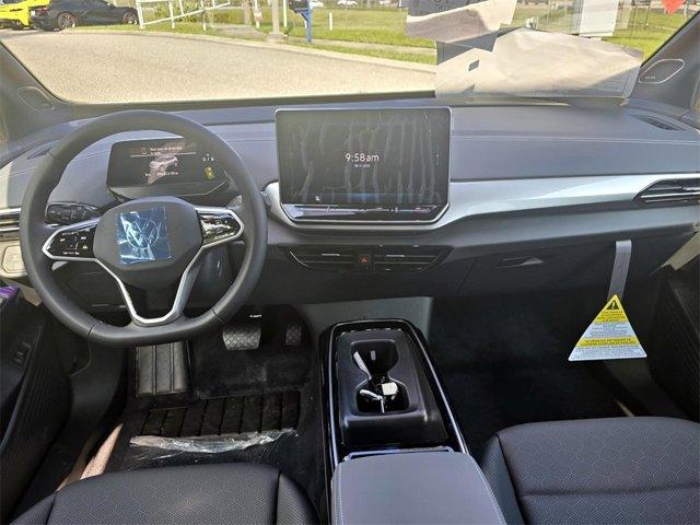 Photo of 2025 White Volkswagen ID.4