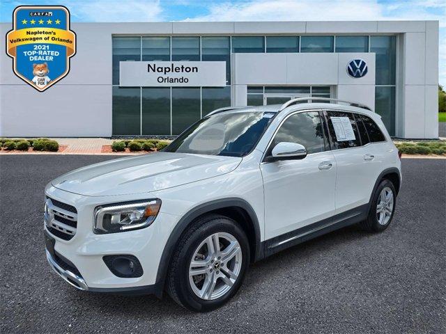 Photo of 2022 Polar White Mercedes-Benz GLB 250