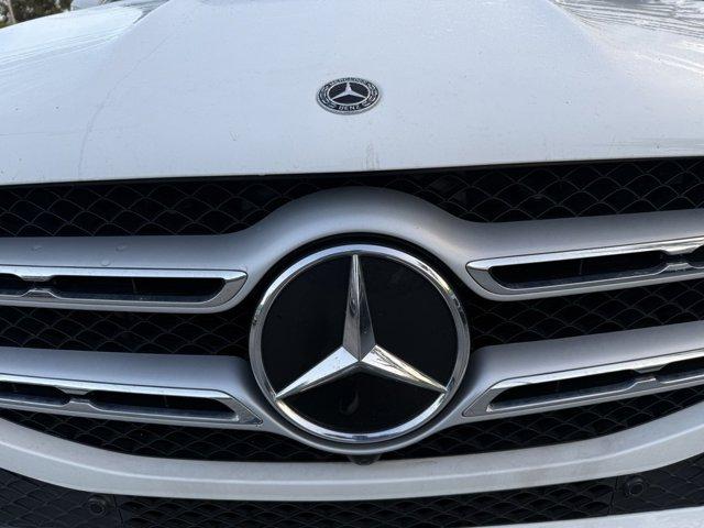 Photo of 2020 Polar White Mercedes-Benz GLE 350