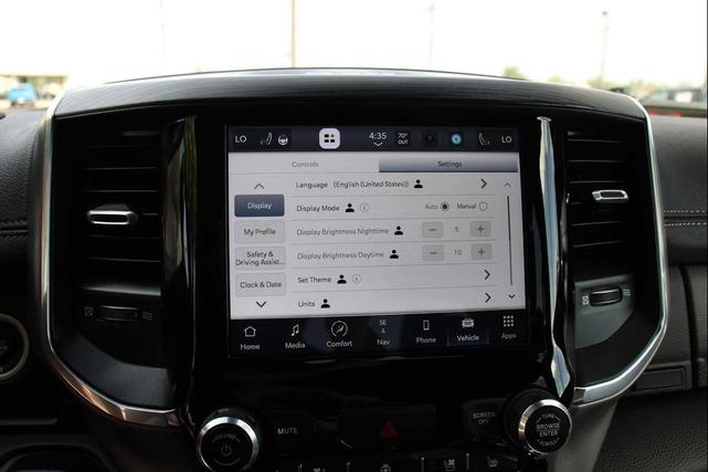 Photo of 2024 Silver RAM 1500