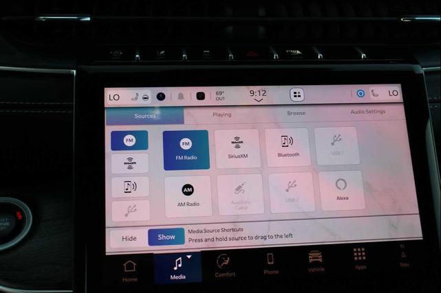 Photo of 2025 Silver Jeep Grand Cherokee L