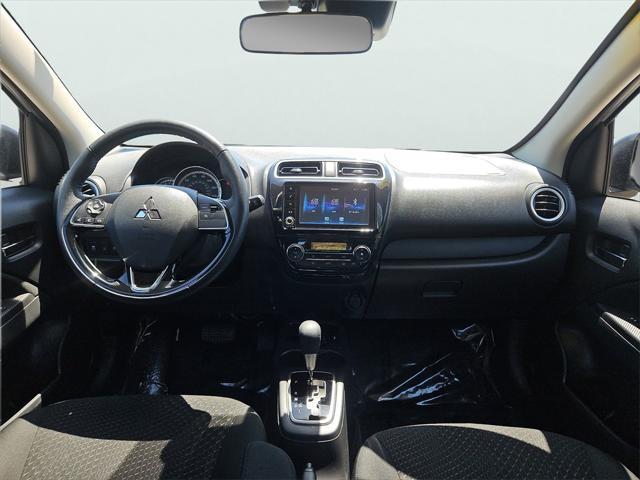 Photo of 2024 Silver Mitsubishi Mirage G4