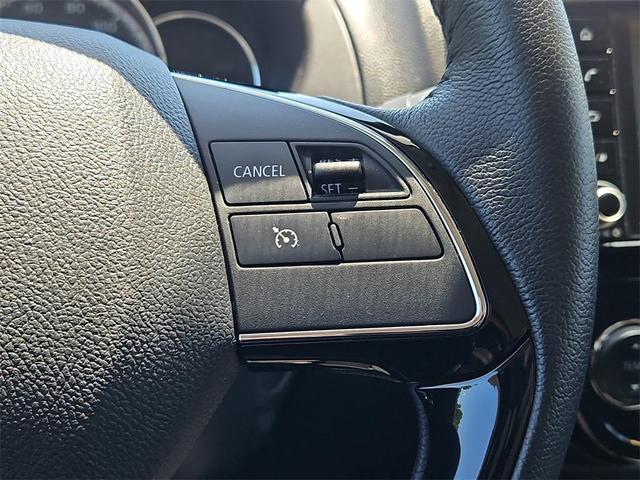 Photo of 2024 Starlight Silver Metallic Mitsubishi Mirage G4