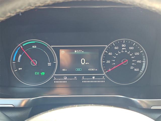 Photo of 2022 Platinum Graphite Kia Sorento Hybrid