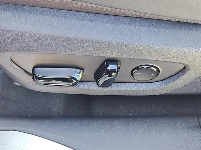 Photo of 2024 Eminent White Pearl Lexus RX 350