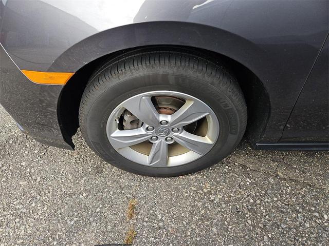 Photo of 2020 Gray Honda Odyssey