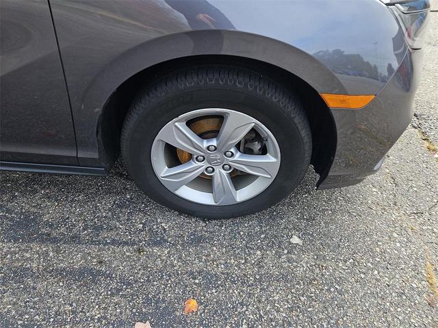 Photo of 2020 Gray Honda Odyssey
