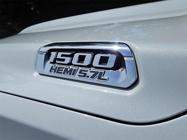 Photo of 2019 Ivory White Tri-Coat Pearlcoat RAM 1500