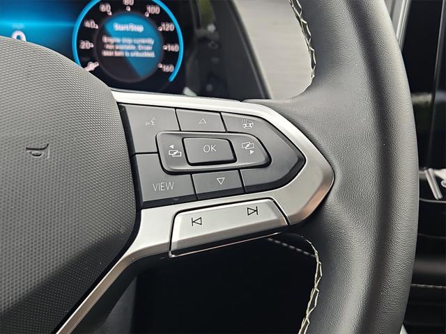 Photo of 2024 Deep Black Pearl Volkswagen Atlas Cross Sport