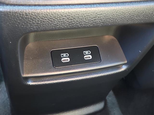 Photo of 2024 Blue Honda CR-V Hybrid