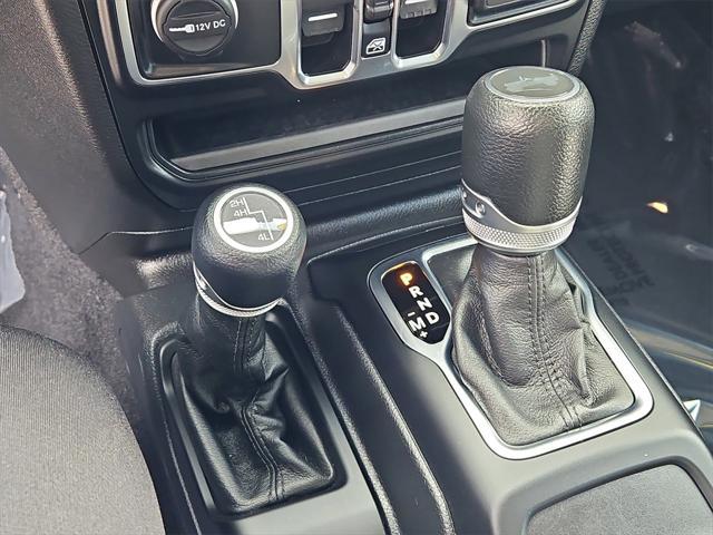 Photo of 2023 Black Clearcoat Jeep Wrangler