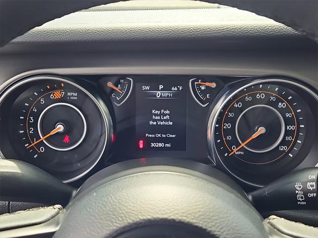 Photo of 2023 Black Clearcoat Jeep Wrangler