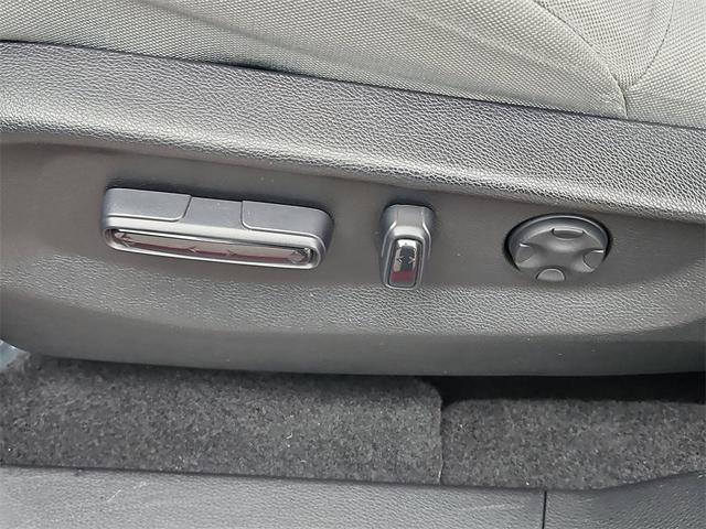 Photo of 2021 Radiant Red Metallic Honda CR-V