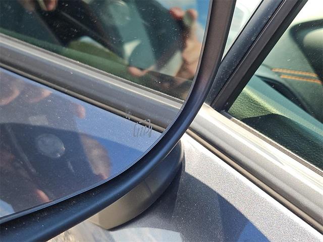Photo of 2023 Gray Subaru Crosstrek