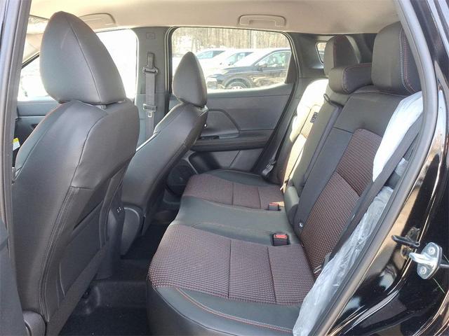 Photo of 2025 Super Black Nissan Kicks