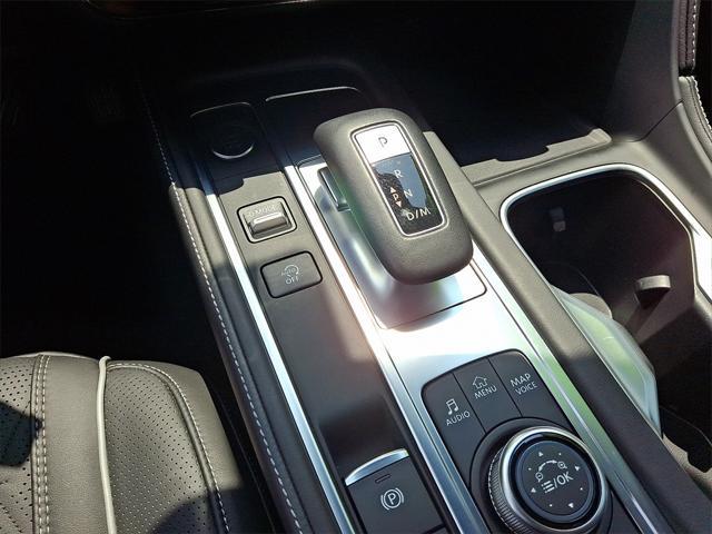 Photo of 2022 Warm Titanium/Black Obsidian INFINITI QX60