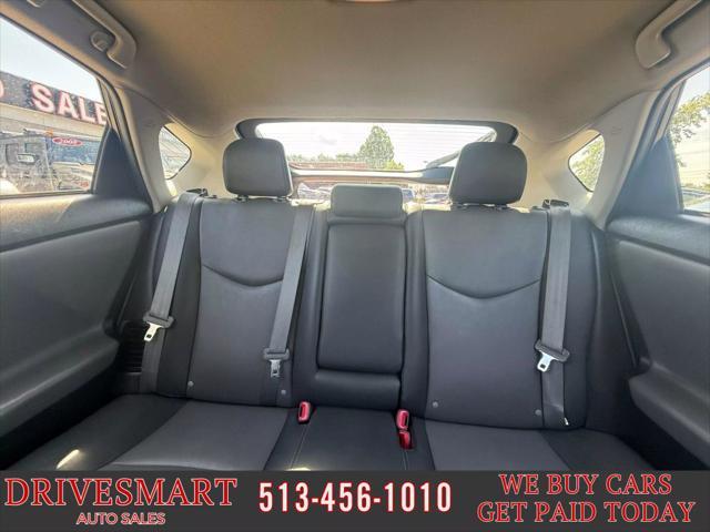 Photo of 2014 Nautical Blue Metallic Toyota Prius
